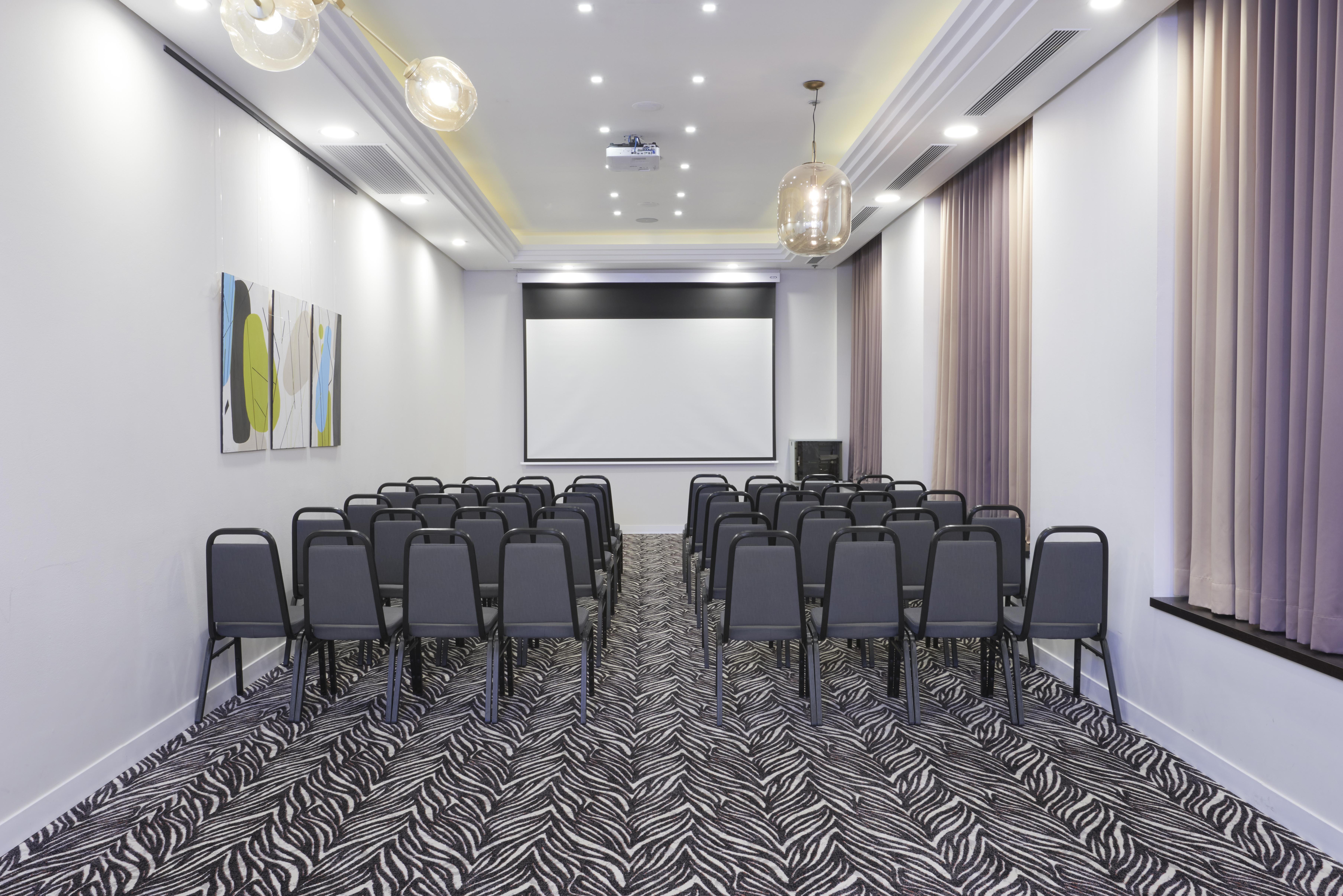 레오나르도 시티 타워 호텔 Giv'atayim 외부 사진 Meeting room
